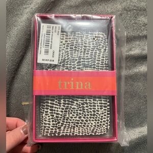 Small Zip Around Wallet